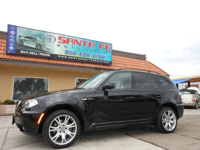 2007 BMW X3 30SI black you wont find any electrical problems with this vehicle  this vehicle has