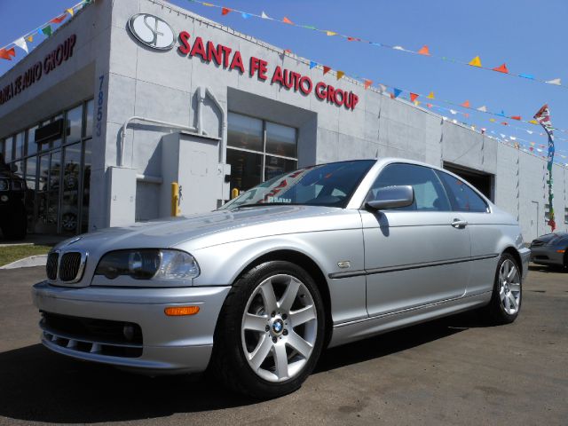 2000 BMW 3 SERIES 323CI silver all power equipment on this vehicle is in working order  there are
