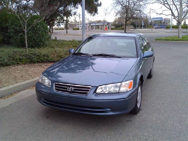 2000 Toyota Camry for sale