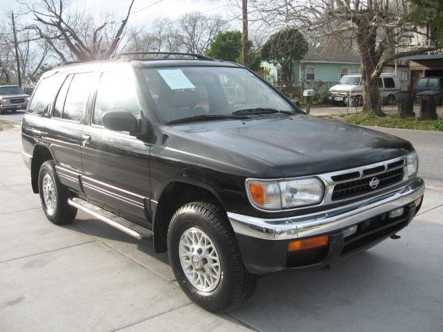1996 Nissan Pathfinder for sale