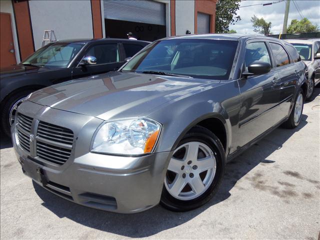 2005 Dodge Magnum for sale