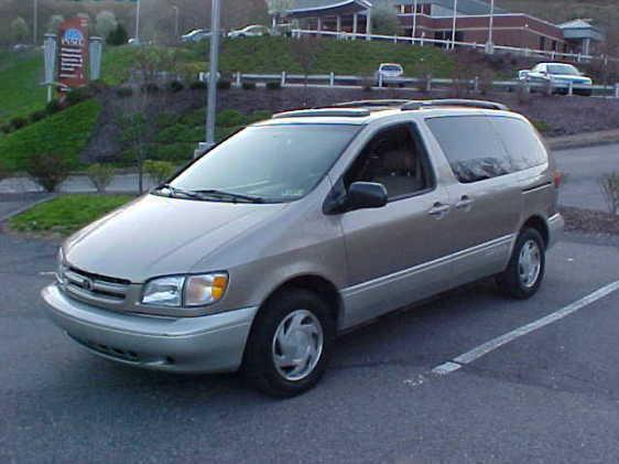 2000 Toyota Sienna for sale
