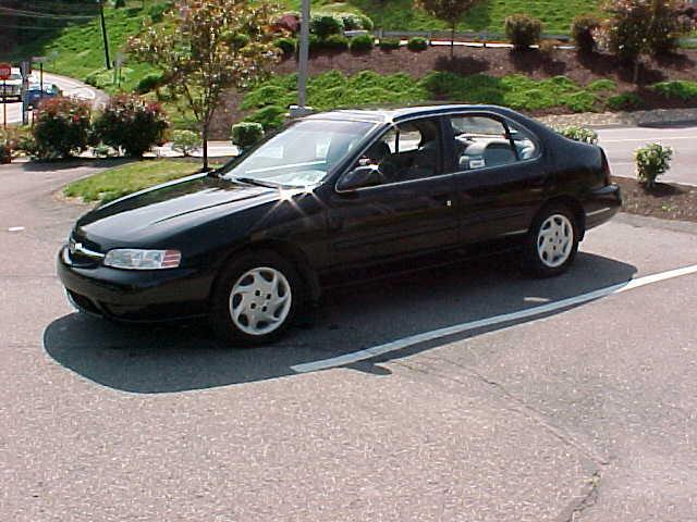 2000 Nissan Altima for sale
