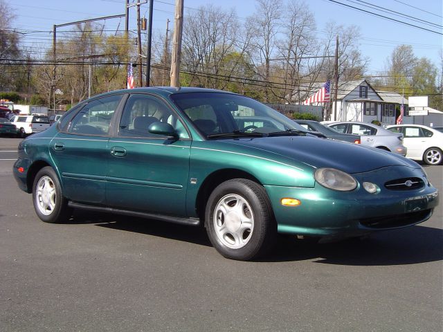 1998 Ford Taurus