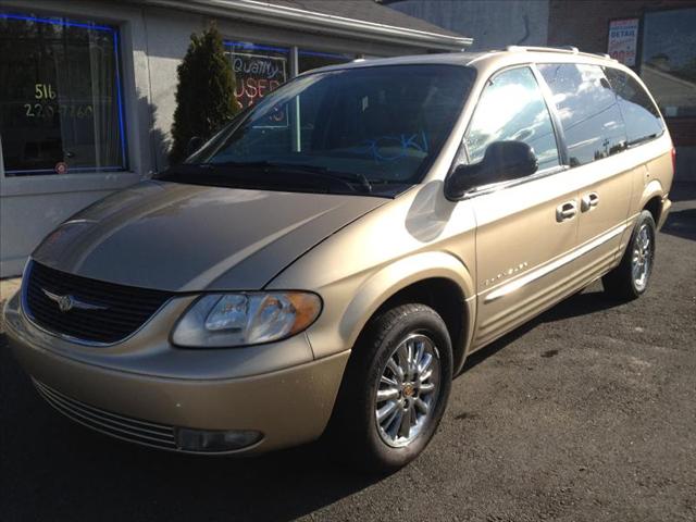 2001 Chrysler Town & Country for sale