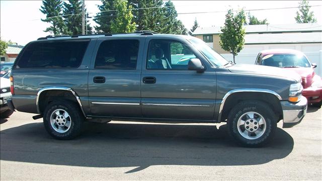 2004 Chevrolet Suburban for sale