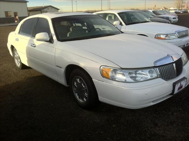 1998 Lincoln Town Car for sale