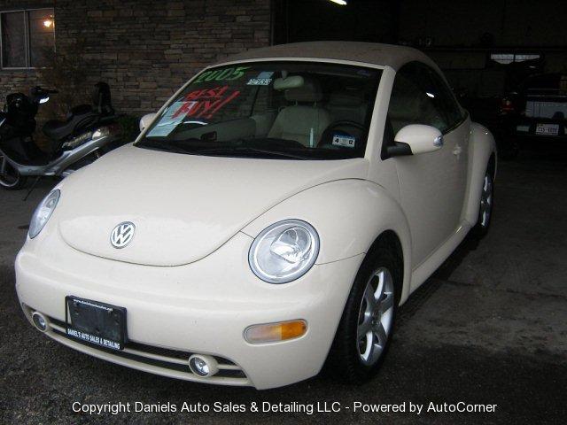 2005 Volkswagen New Beetle for sale