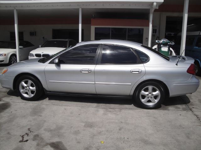 2001 Ford Taurus for sale