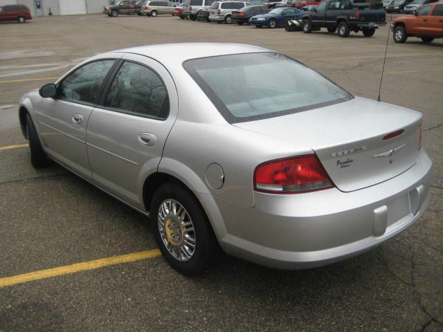2004 Chrysler Sebring - COOPERSVILLE, MI