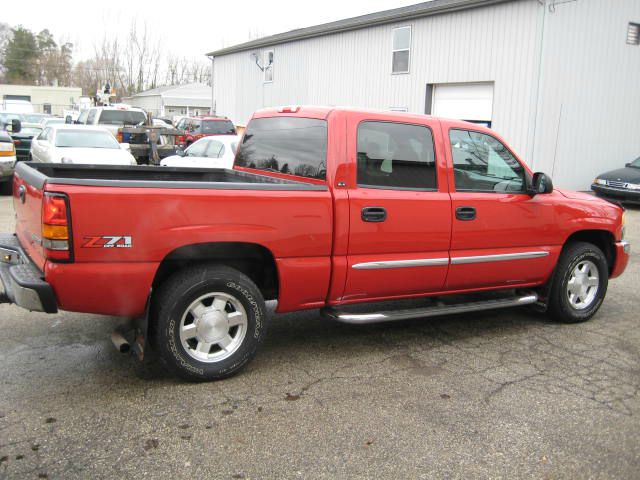 2004 GMC Sierra 1500 - COOPERSVILLE, MI