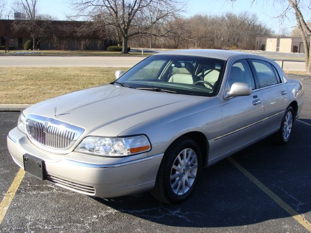 2007 Lincoln Town Car