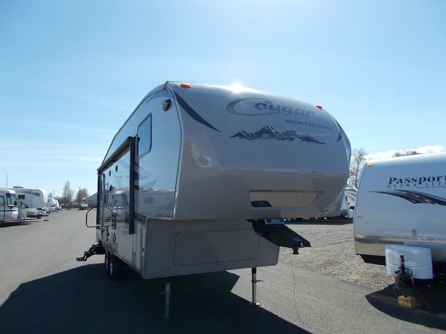2011 KEYSTONE COUGAR 246RLS