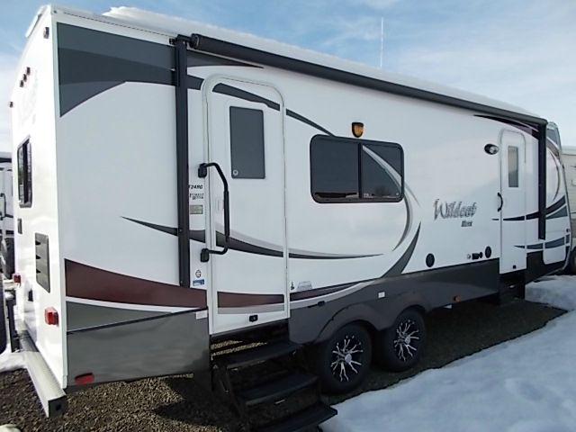 2013 FOREST RIVER WILDCAT 24RG