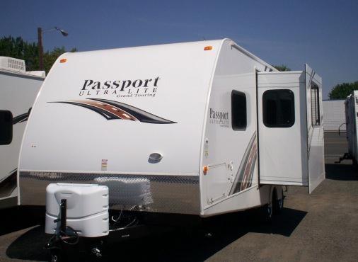 2013 KEYSTONE PASSPORT 2300BHWE