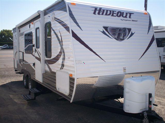 2013 KEYSTONE HIDEOUT 24BHWE