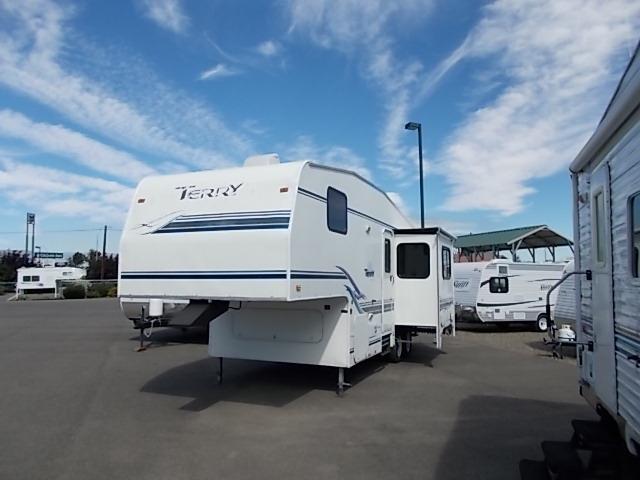 1998 FLEETWOOD TERRY 25.5D