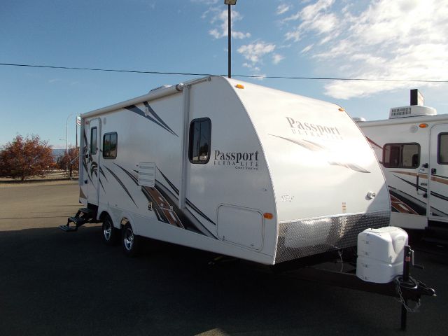 2013 KEYSTONE PASSPORT 2100RBWE