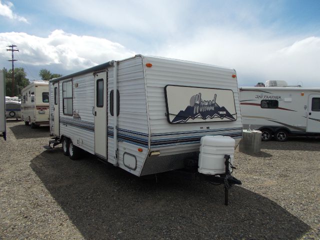 1998 NOMAD 25RKS