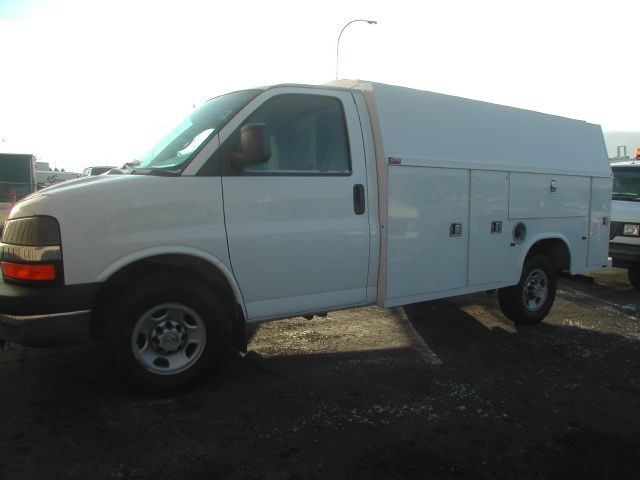 2008 Chevrolet  G3500 Utility - FACTORY WARRANTY! for sale