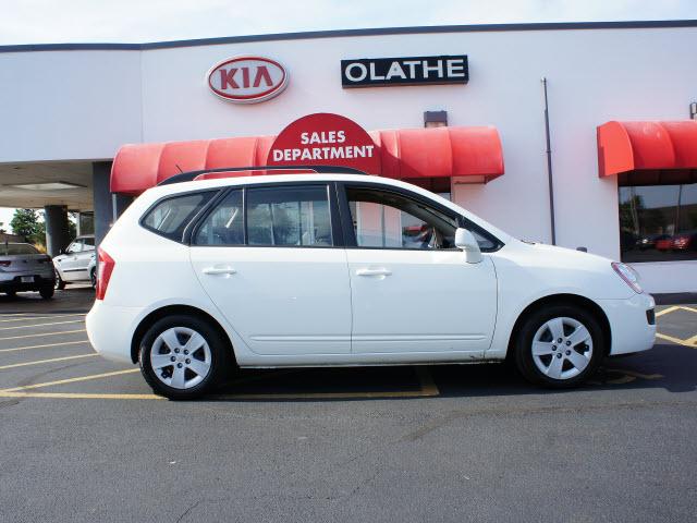 2009 Kia Rondo for sale