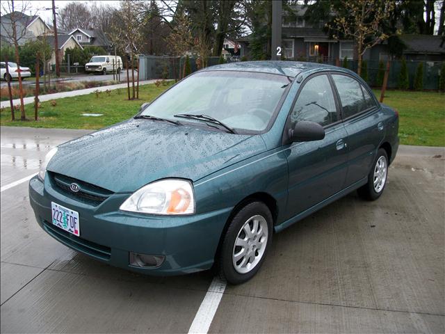 2003 Kia Rio for sale