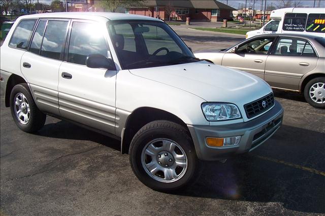 2000 Toyota RAV4 for sale