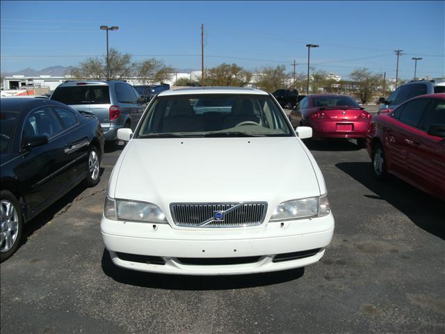 2000 Volvo V70 for sale