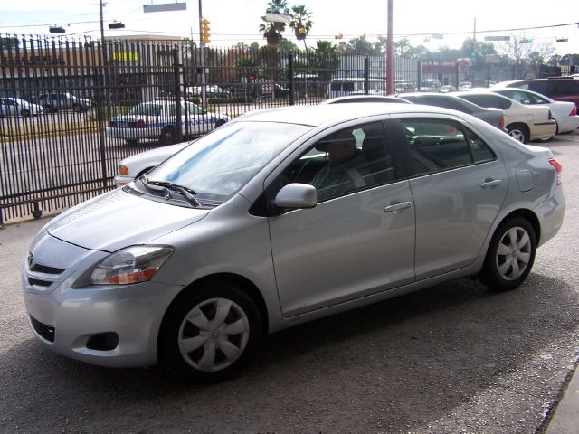 2008 Toyota Yaris