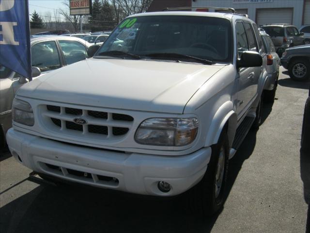 2000 Ford Explorer for sale