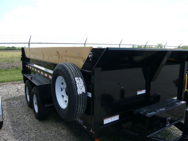 2012 Sure Trac 82