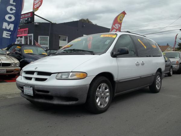 1996 DODGE GRAND CARAVAN, white, ...