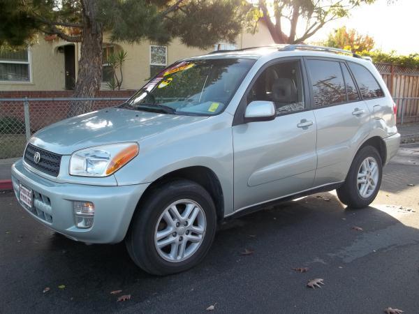 2002 TOYOTA RAV4, this is a ...