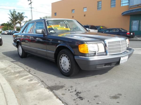 1989 MERCEDES-BENZ 300 charcoal this is a charcoal 1989 mercedes-benz 300 4 door sedan  l6 30l 
