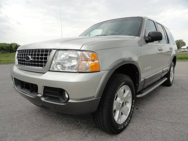 2004 Ford Explorer