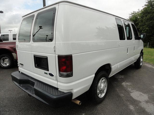 2010 Ford Econoline