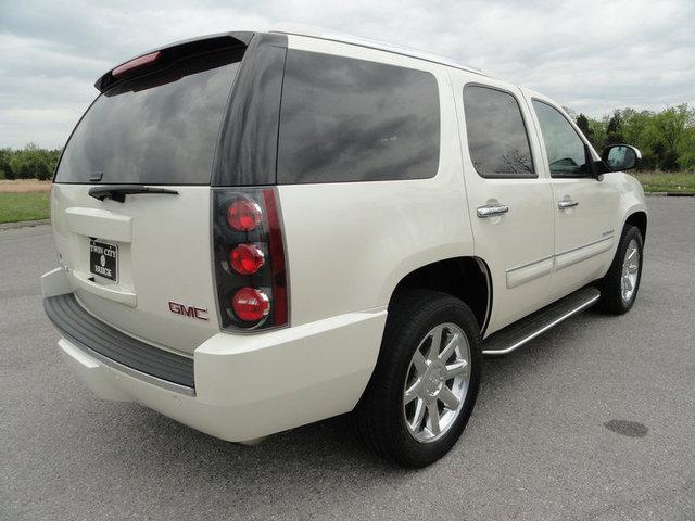 2009 GMC Yukon
