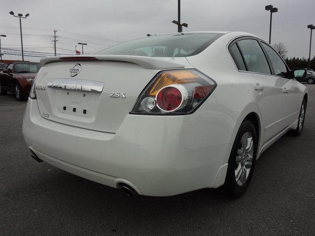 2011 Nissan Altima