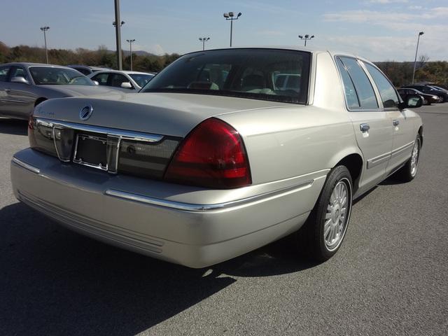 2008 Mercury Grand Marquis