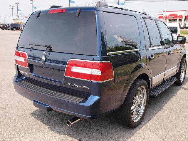 2007 Lincoln Navigator