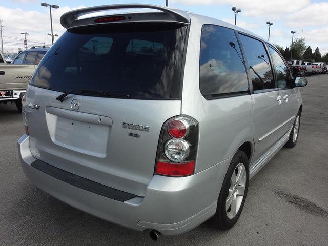 2005 Mazda MPV