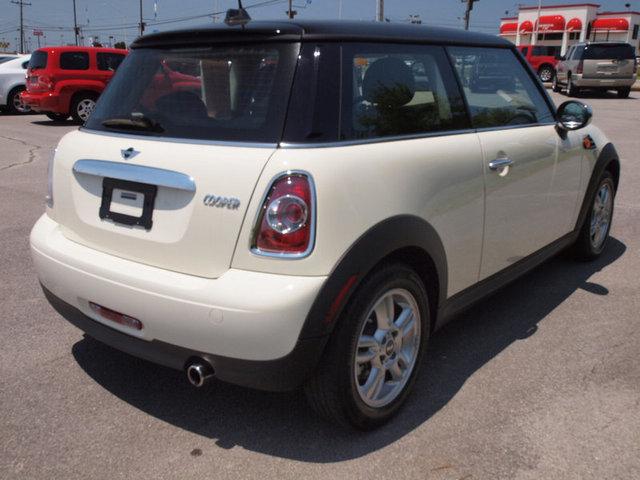 2011 Mini Cooper