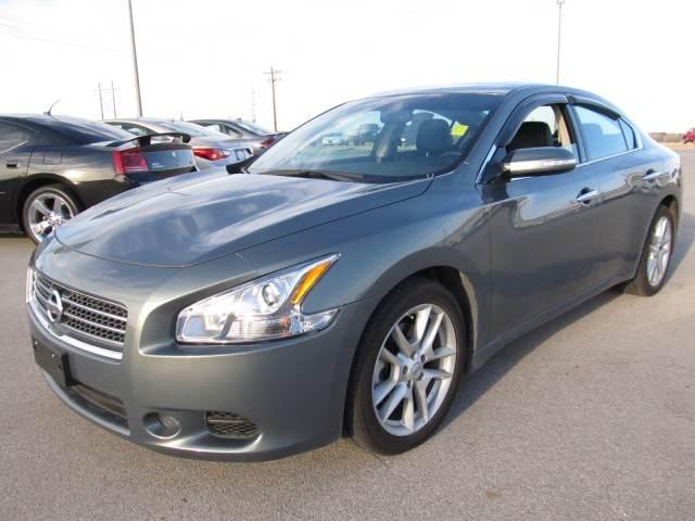 2010 Nissan Maxima