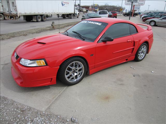 2000 Ford Mustang for sale
