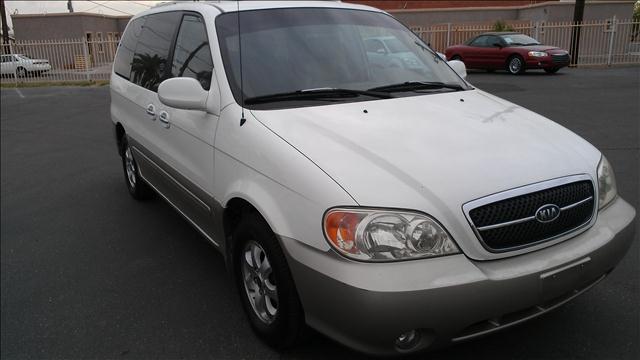 2004 Kia Sedona for sale