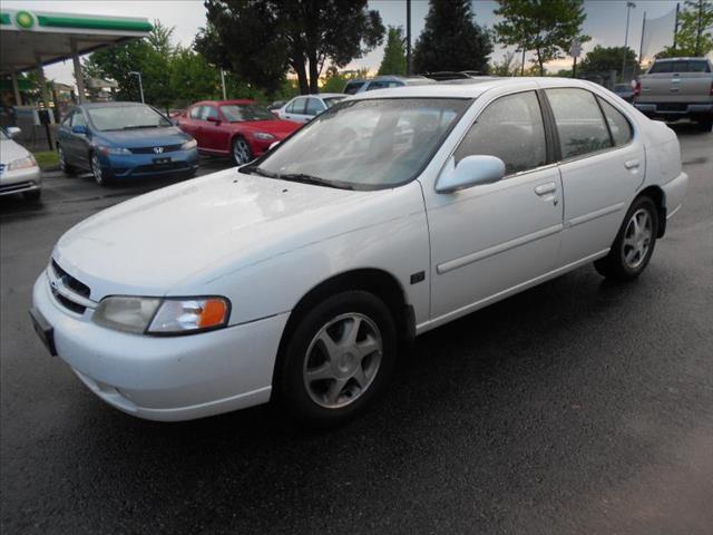 1999 Nissan Altima