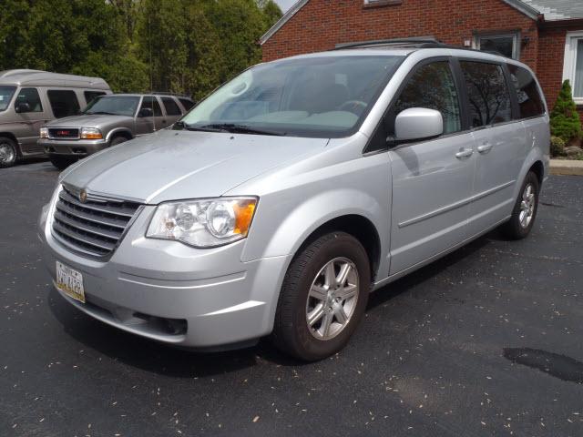 2008 Chrysler Town & Country for sale