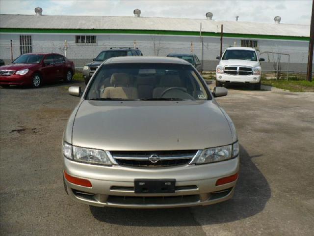 1999 Nissan Maxima for sale