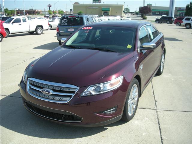 2011 Ford Taurus
