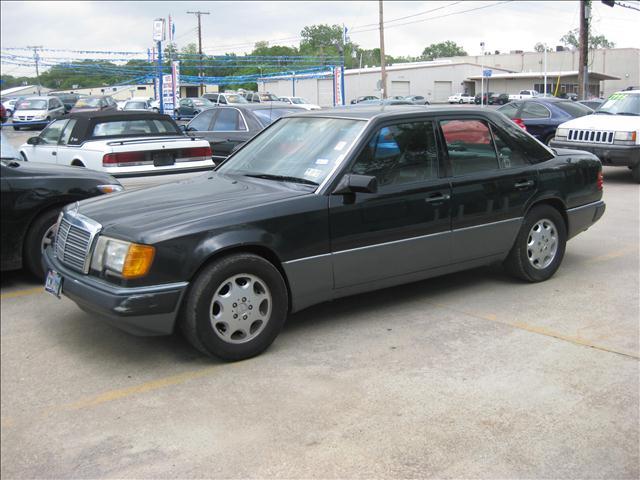 1992 Mercedes-Benz 400 for sale